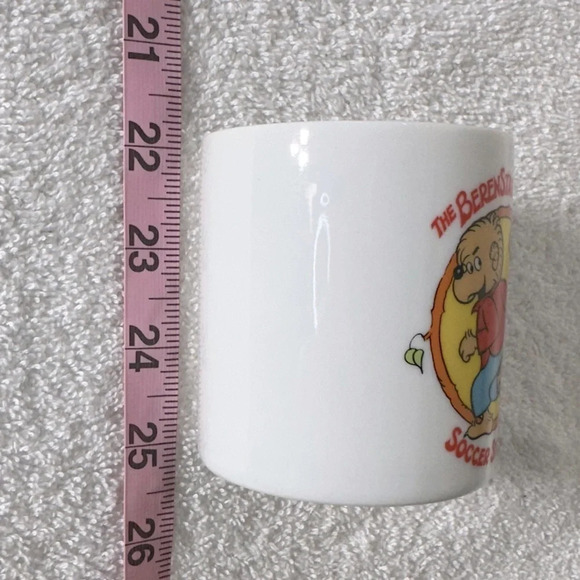 Vintage 1984 S. J. Berenstain Brother Bear Soccer Star Ceramic Coffee Mug Rare - Picture 8 of 9